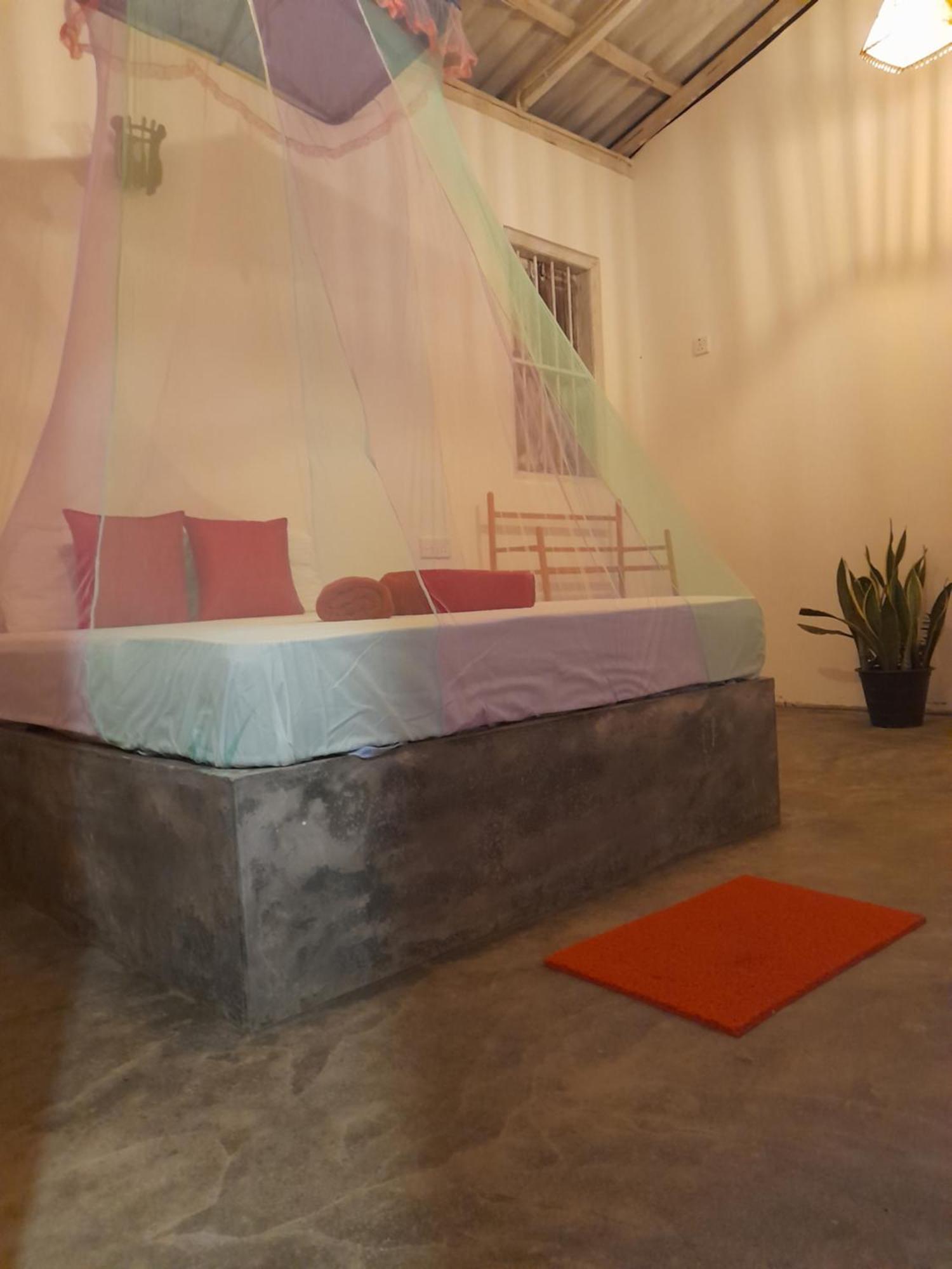 Linu Homestay Dikwella Kültér fotó